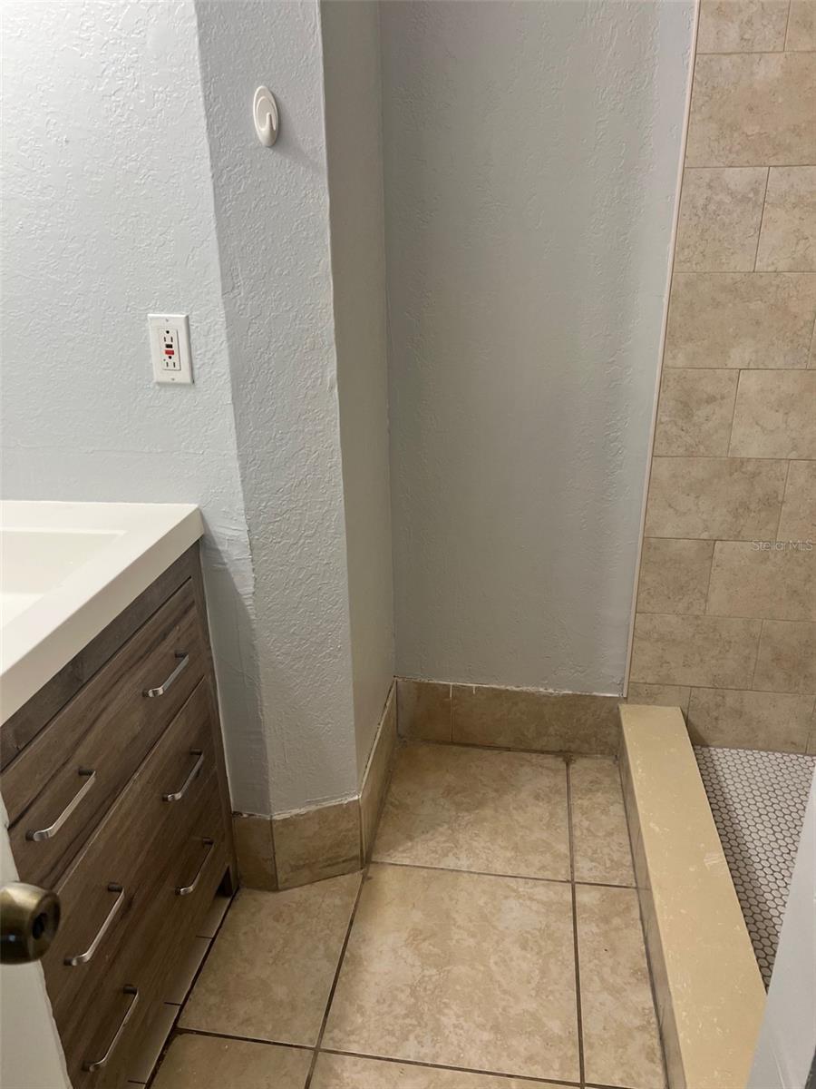 10274 TURKEY LAKE RD #B18, ORLANDO, FL, 32819