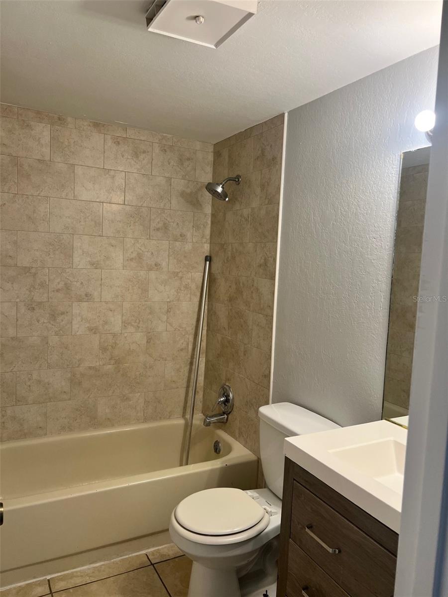 10274 TURKEY LAKE RD #B18, ORLANDO, FL, 32819