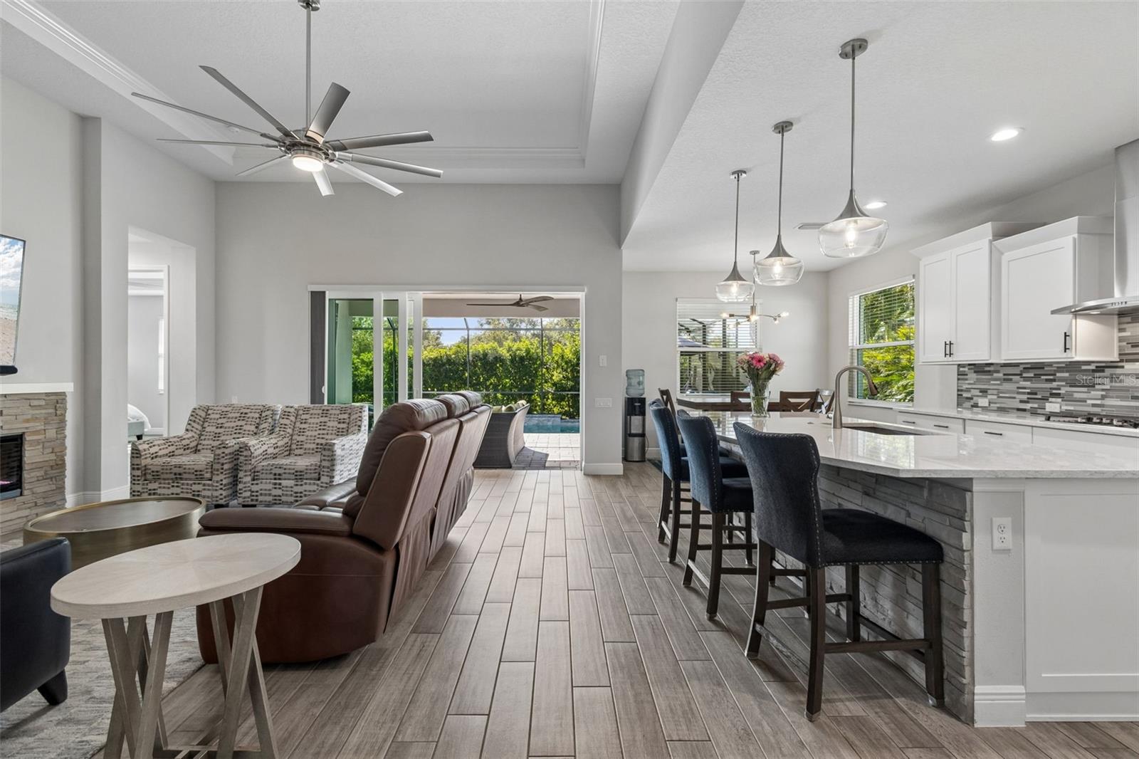 1008 SIBERIAN GLN, BRADENTON, FL, 34212