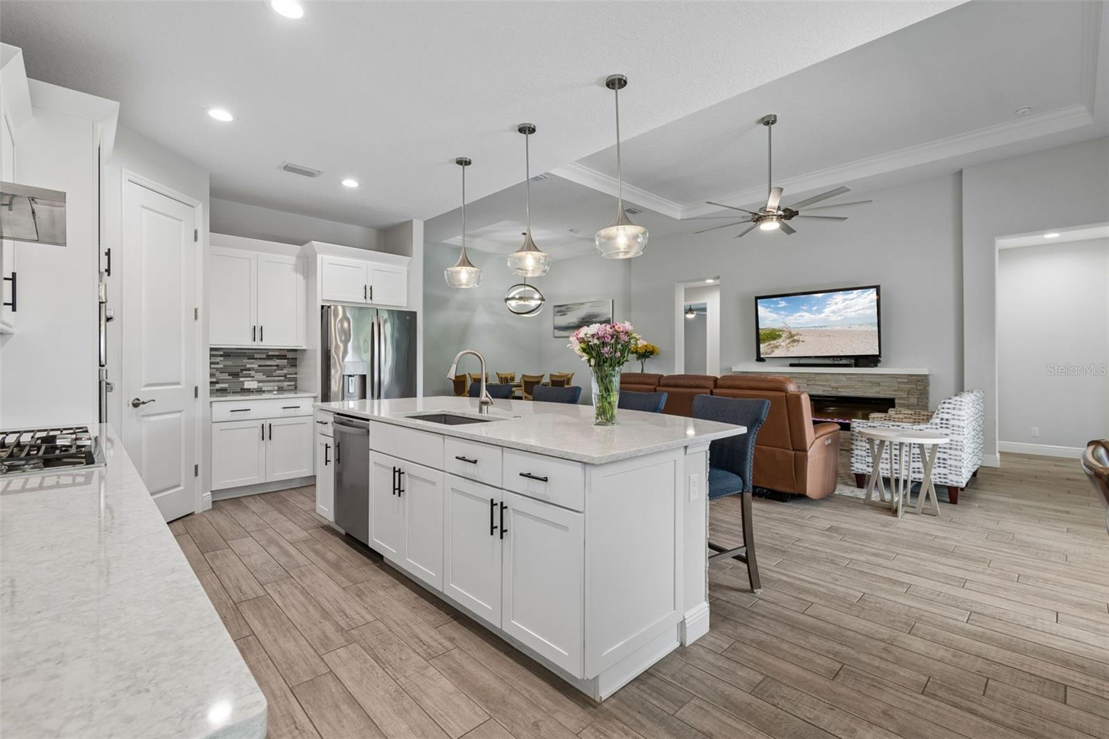 1008 SIBERIAN GLN, BRADENTON, FL, 34212