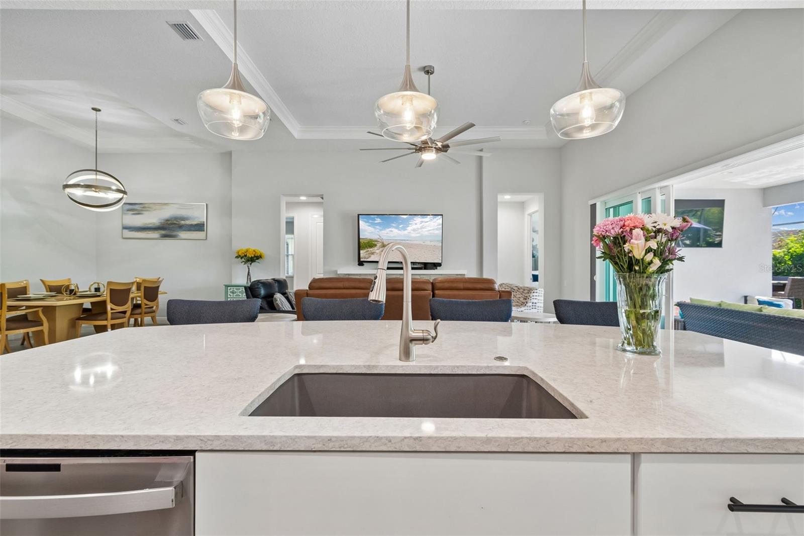 1008 SIBERIAN GLN, BRADENTON, FL, 34212