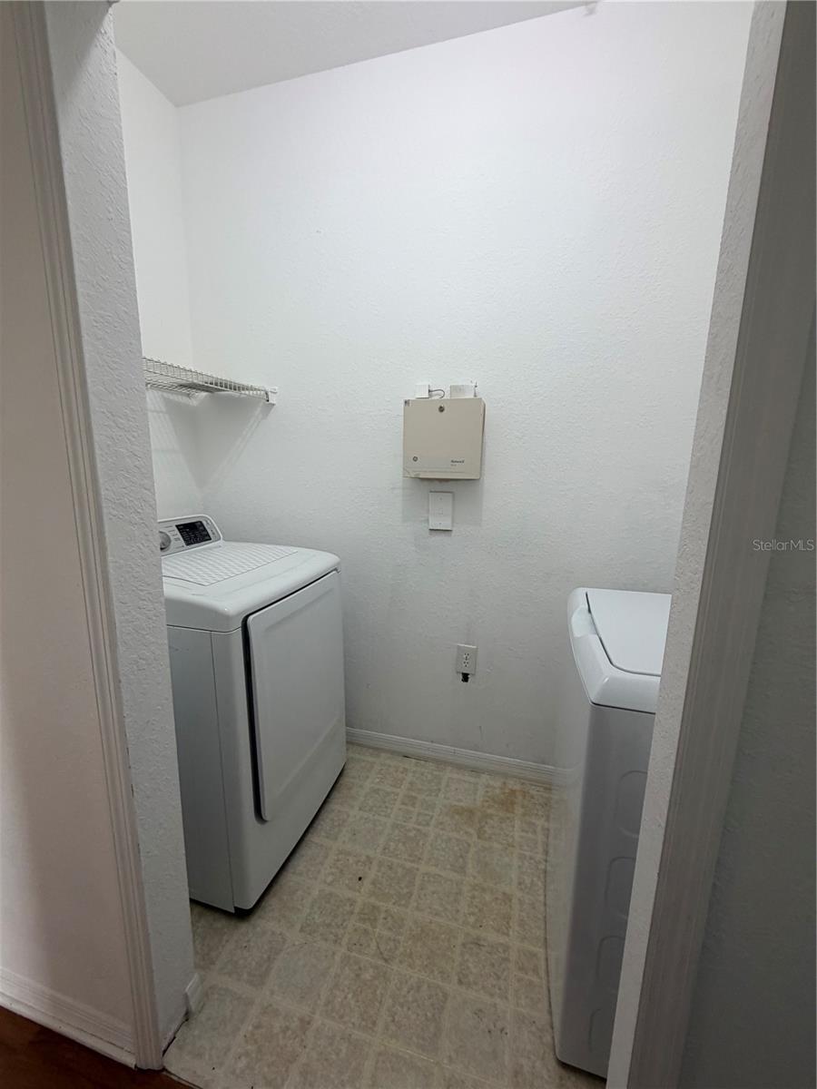 6117 METROWEST BLVD #107, ORLANDO, FL, 32835