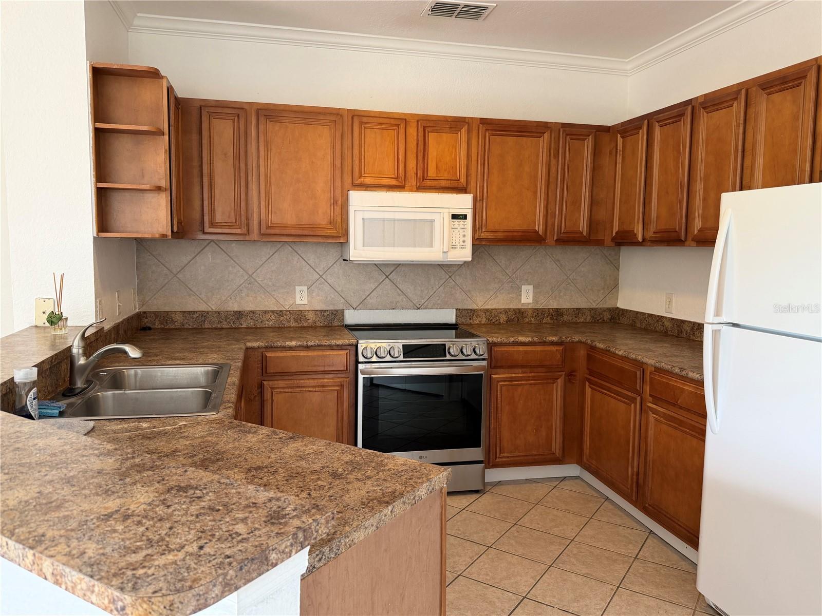 6117 METROWEST BLVD #107, ORLANDO, FL, 32835