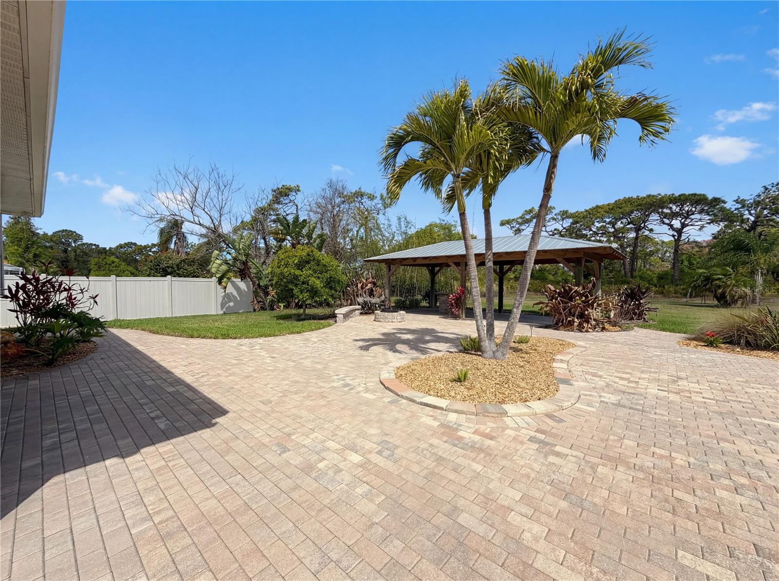 1100 OLEANDER ST, ENGLEWOOD, FL, 34223
