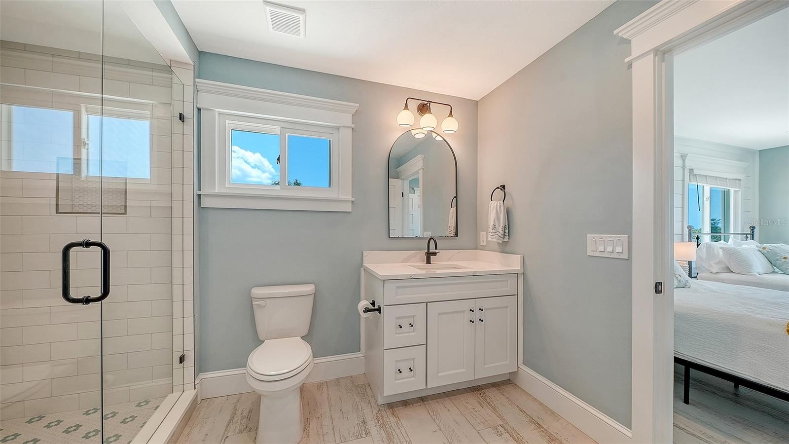 723 KEY ROYALE DR, HOLMES BEACH, FL, 34217