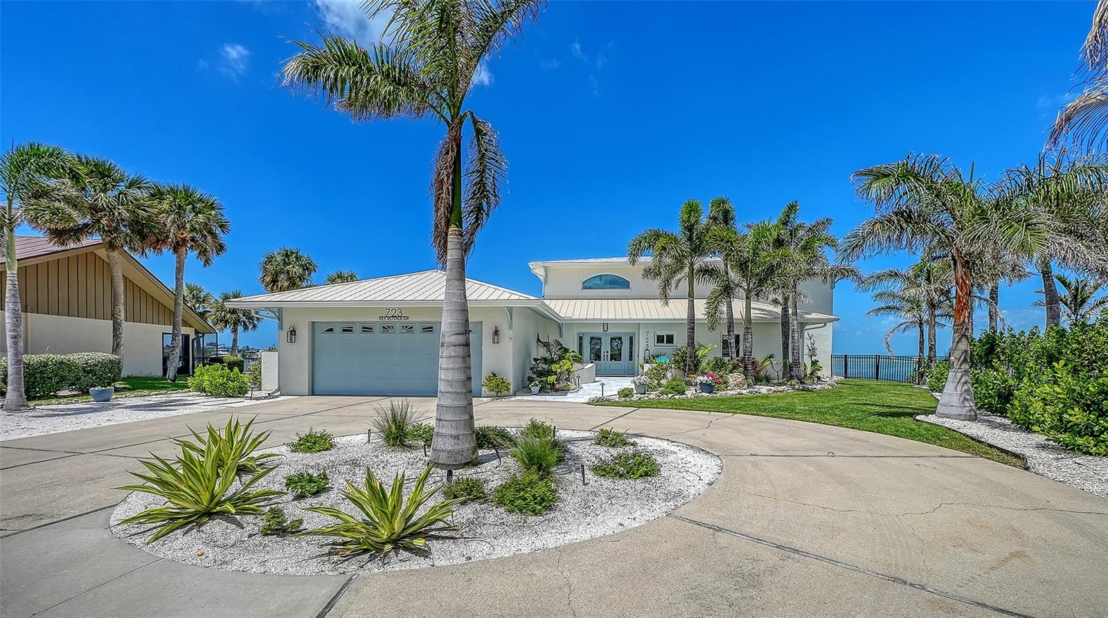 723 KEY ROYALE DR, HOLMES BEACH, FL, 34217