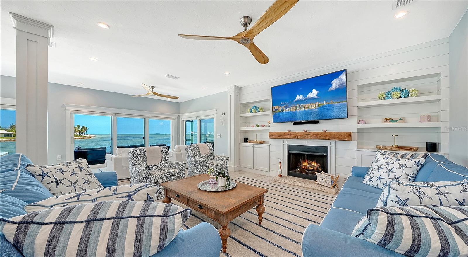 723 KEY ROYALE DR, HOLMES BEACH, FL, 34217