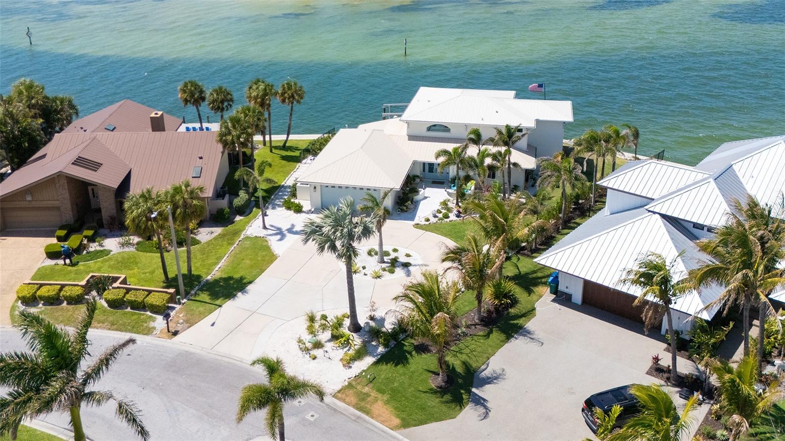 723 KEY ROYALE DR, HOLMES BEACH, FL, 34217