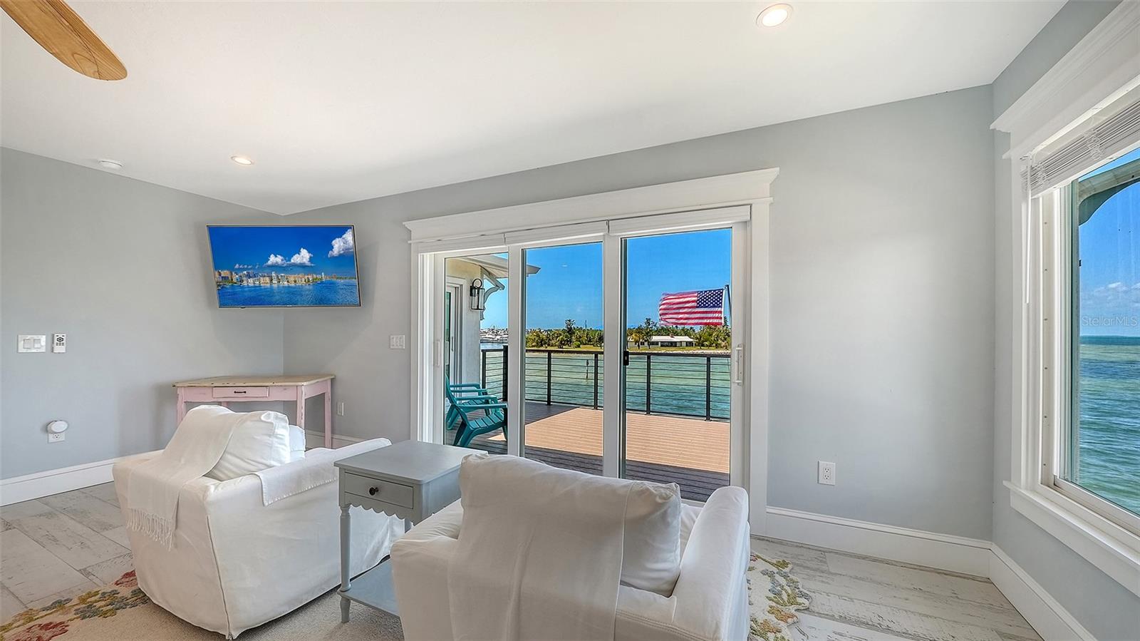 723 KEY ROYALE DR, HOLMES BEACH, FL, 34217