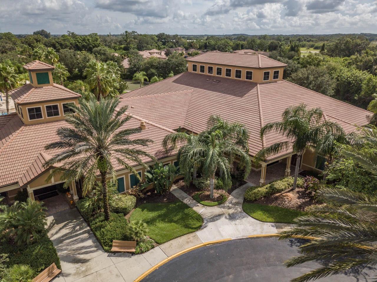 352 LAUREL FALLS DR, APOLLO BEACH, FL, 33572