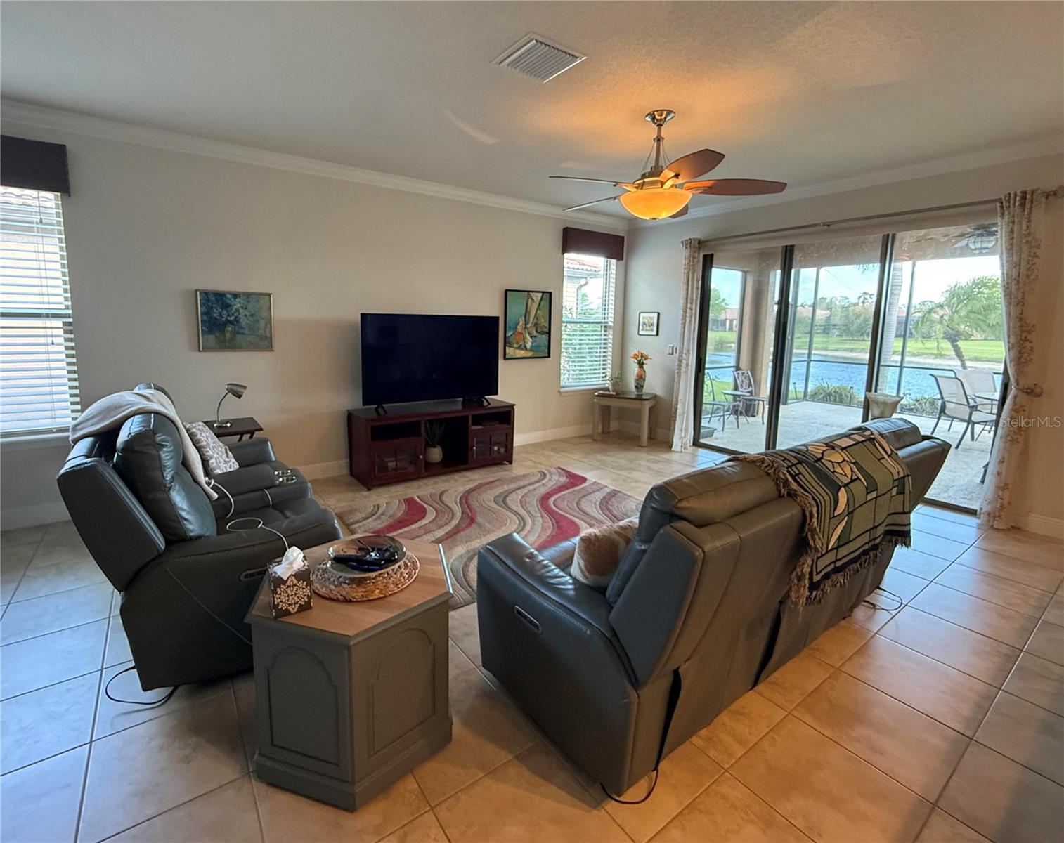 352 LAUREL FALLS DR, APOLLO BEACH, FL, 33572