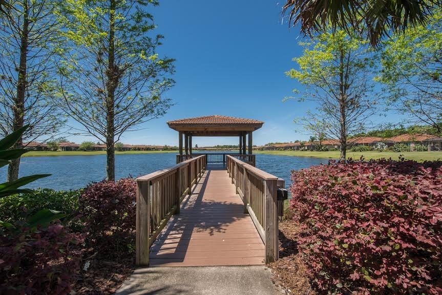 352 LAUREL FALLS DR, APOLLO BEACH, FL, 33572