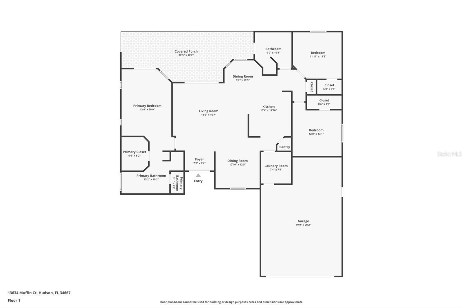floor plan does not show the pool