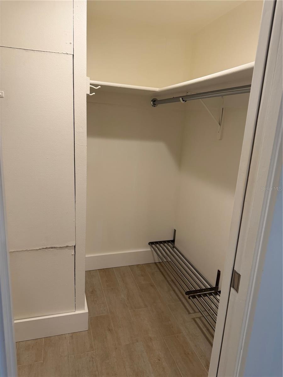 3700 S OSPREY AVE #205, SARASOTA, FL, 34239