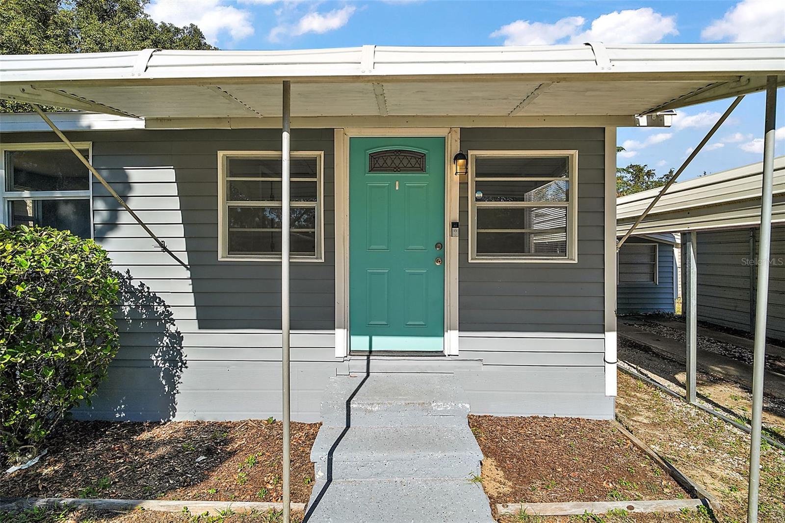 105 W STEVENS AVE, EUSTIS, FL, 32726