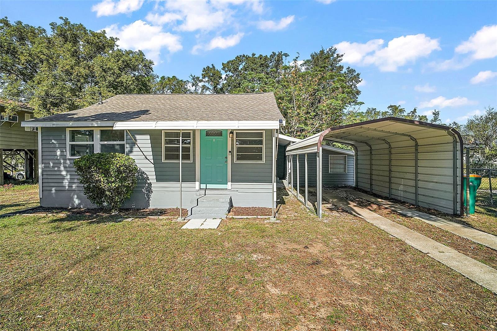 105 W STEVENS AVE, EUSTIS, FL, 32726