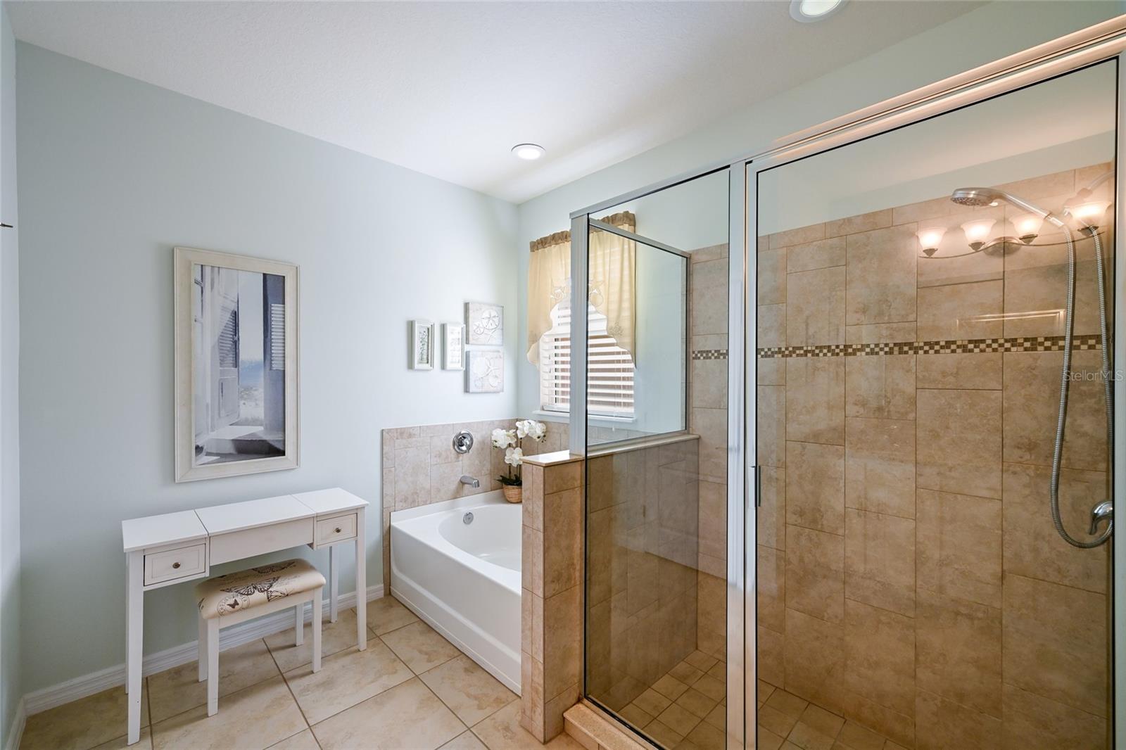 2937 ESMERALDA DR, SARASOTA, FL, 34243