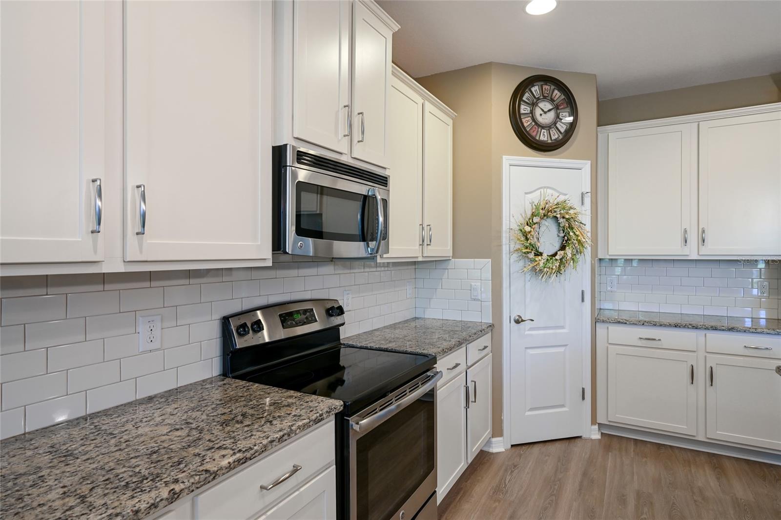 2937 ESMERALDA DR, SARASOTA, FL, 34243