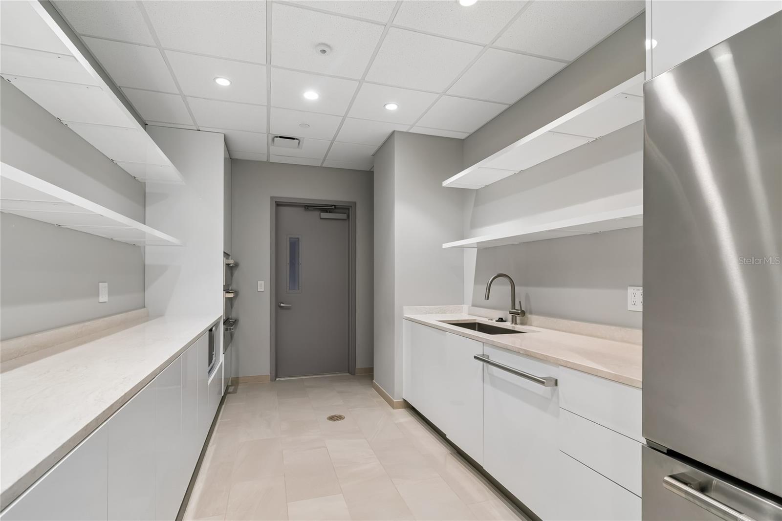 400 CENTRAL AVE #2505, ST PETERSBURG, FL, 33701
