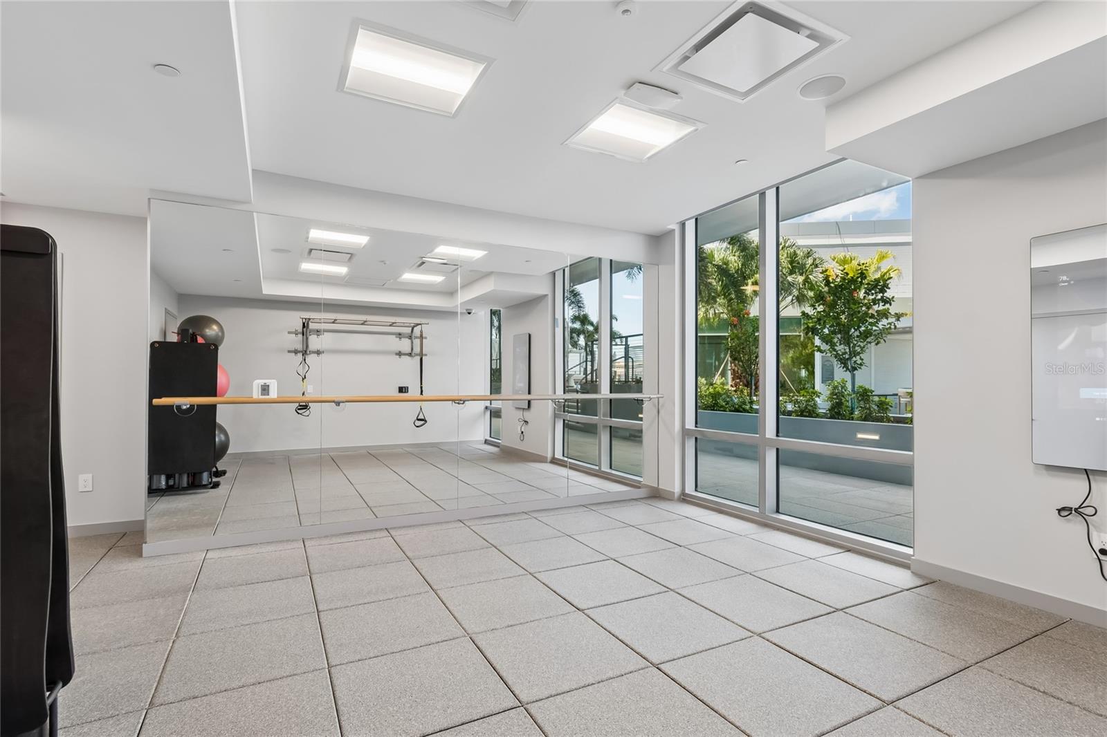 400 CENTRAL AVE #2505, ST PETERSBURG, FL, 33701