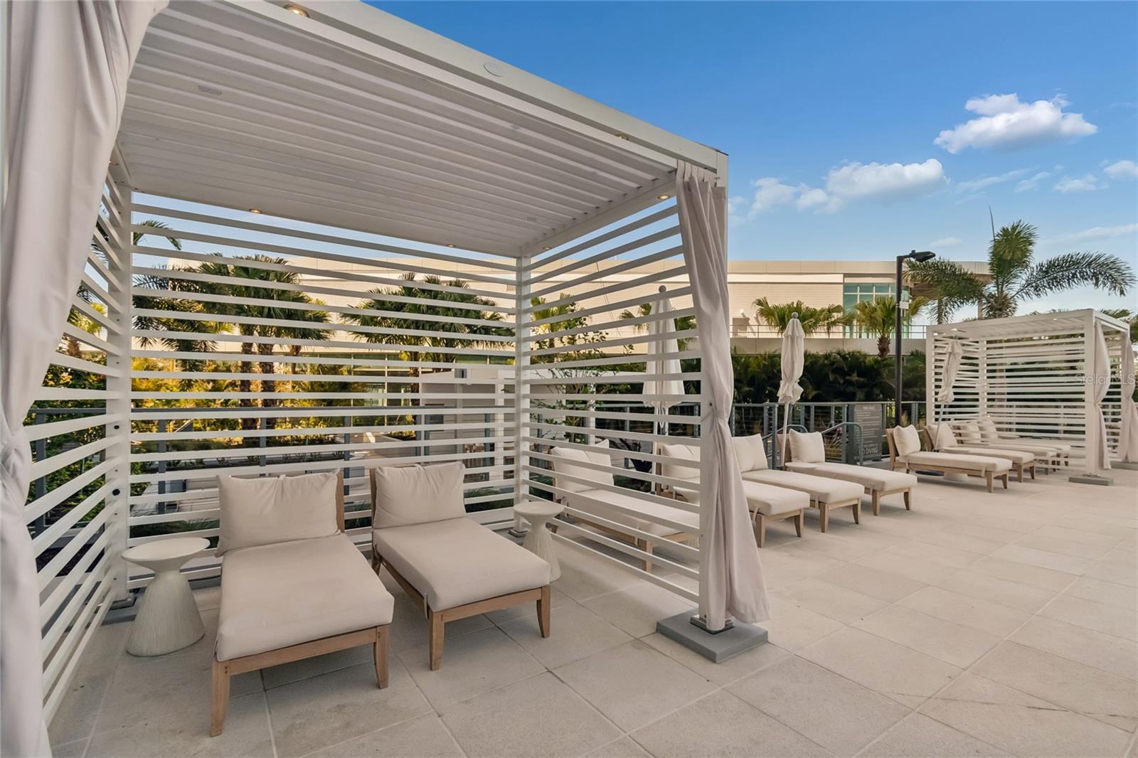 400 CENTRAL AVE #2505, ST PETERSBURG, FL, 33701