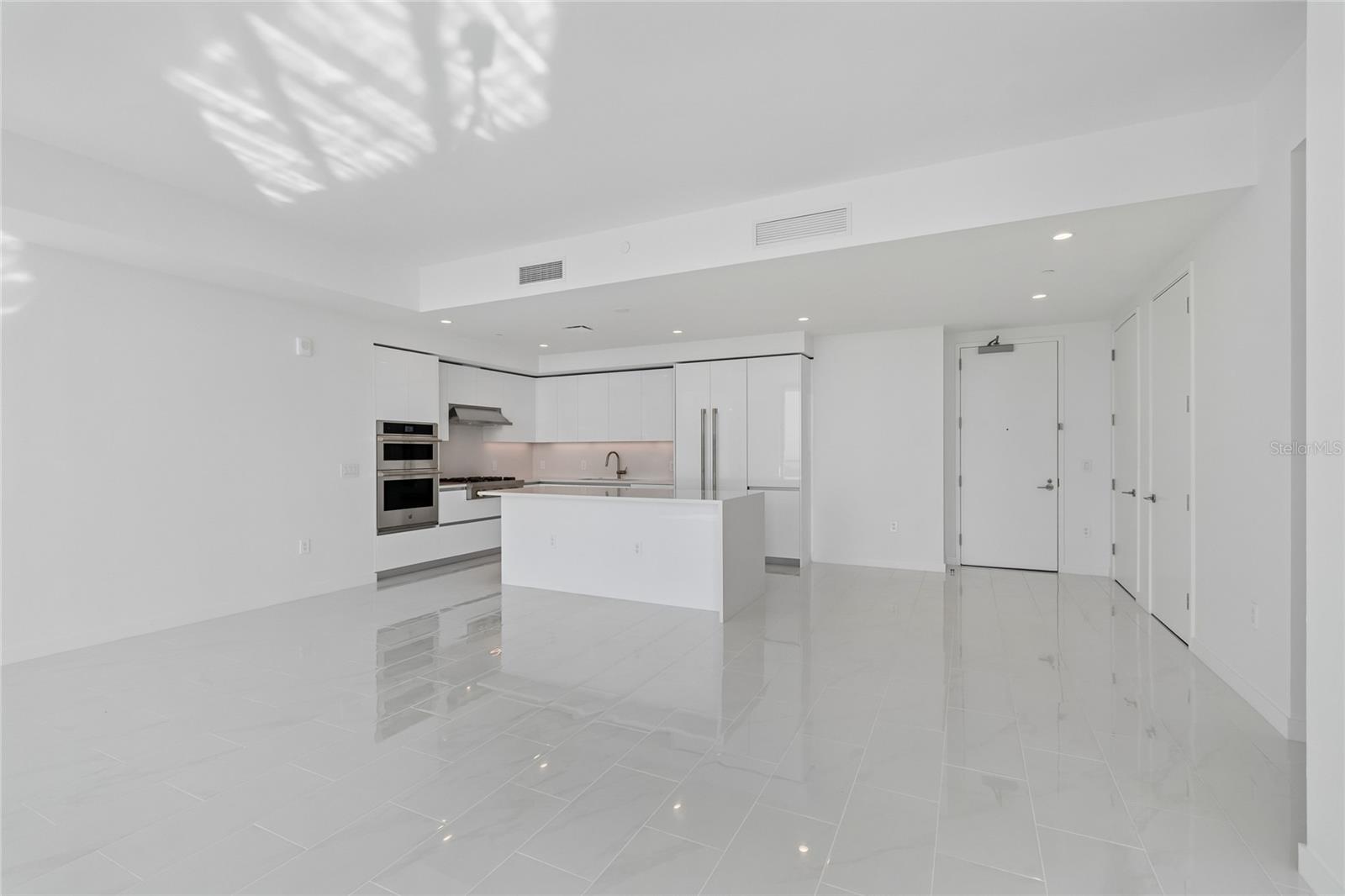 400 CENTRAL AVE #2505, ST PETERSBURG, FL, 33701