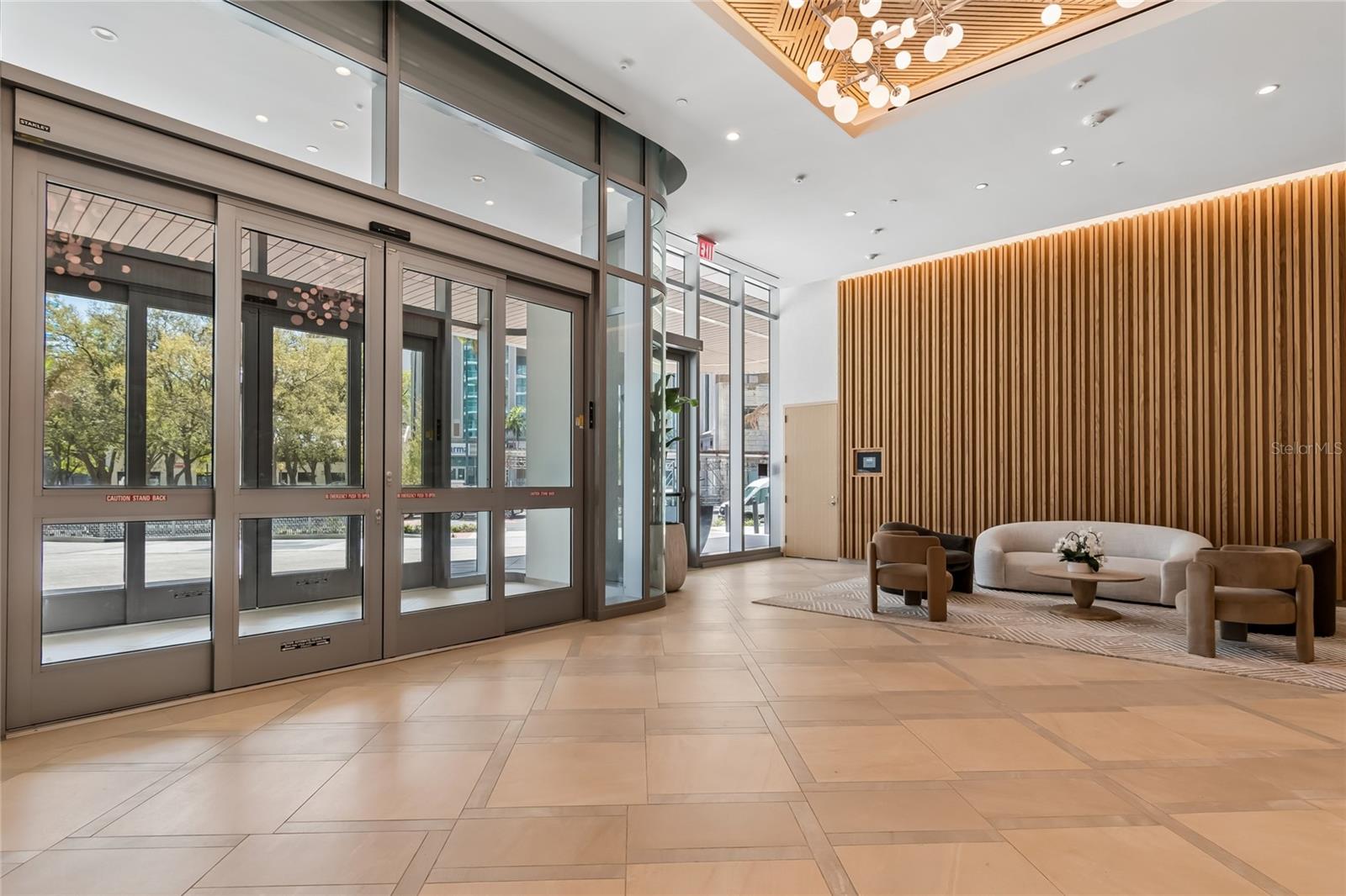 400 CENTRAL AVE #2505, ST PETERSBURG, FL, 33701
