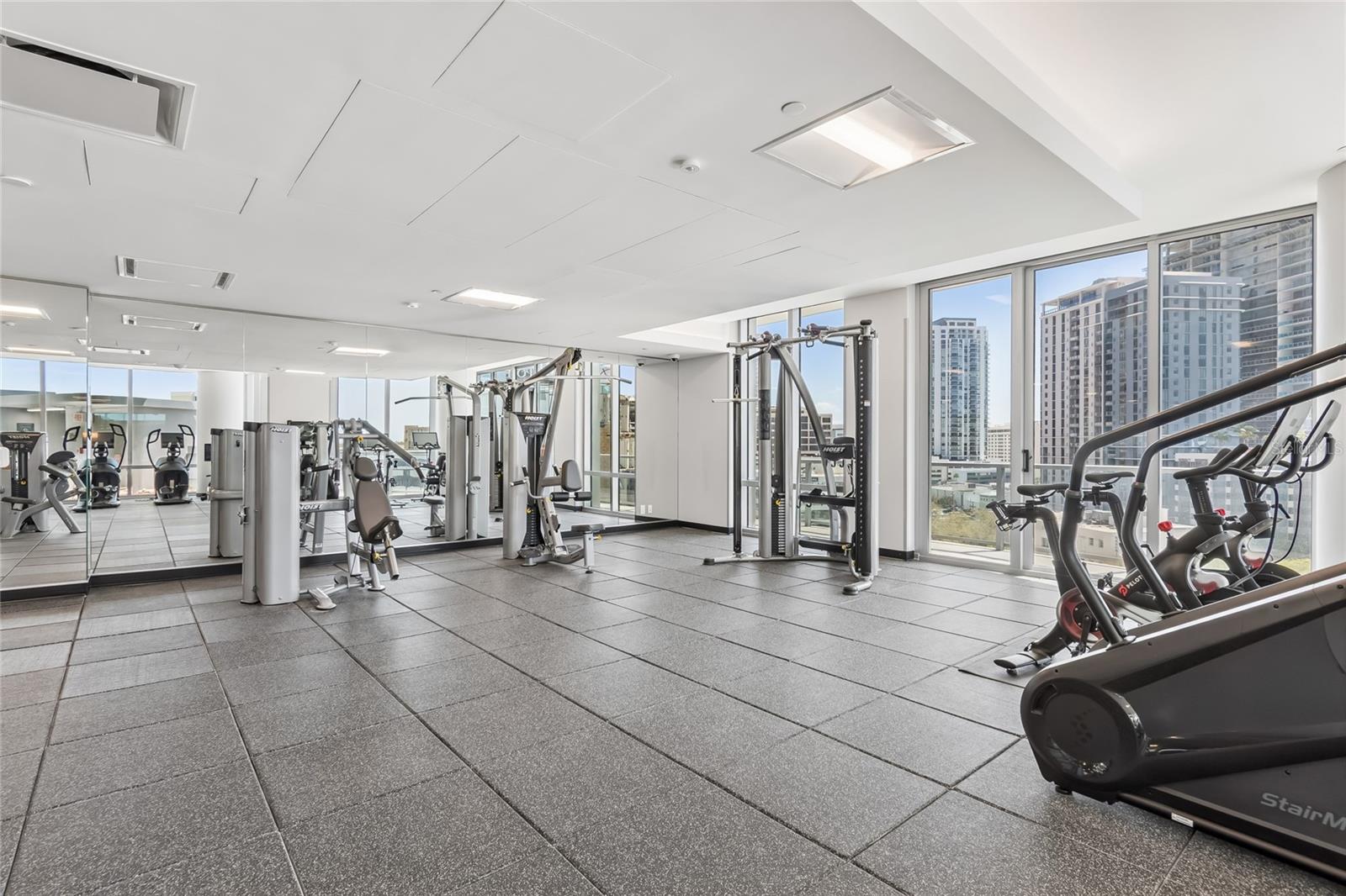 400 CENTRAL AVE #2505, ST PETERSBURG, FL, 33701
