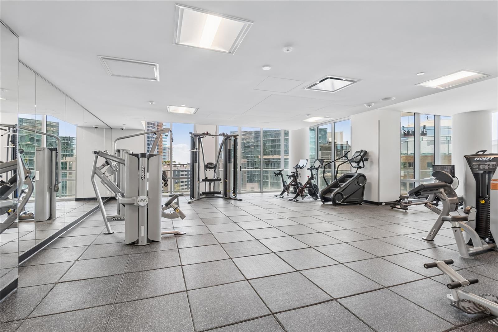 400 CENTRAL AVE #2505, ST PETERSBURG, FL, 33701