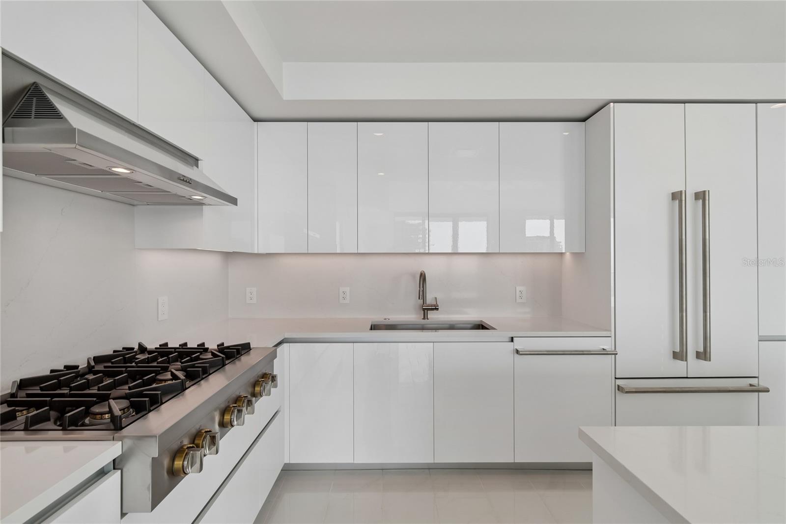 400 CENTRAL AVE #2505, ST PETERSBURG, FL, 33701