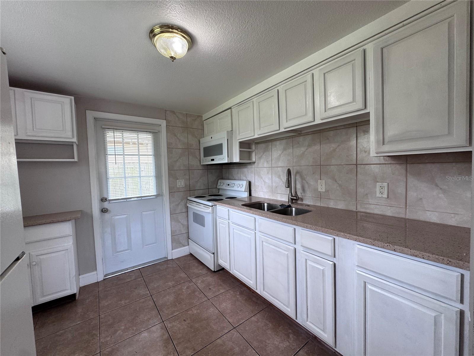 514 WINHAM ST, TAMPA, FL, 33619
