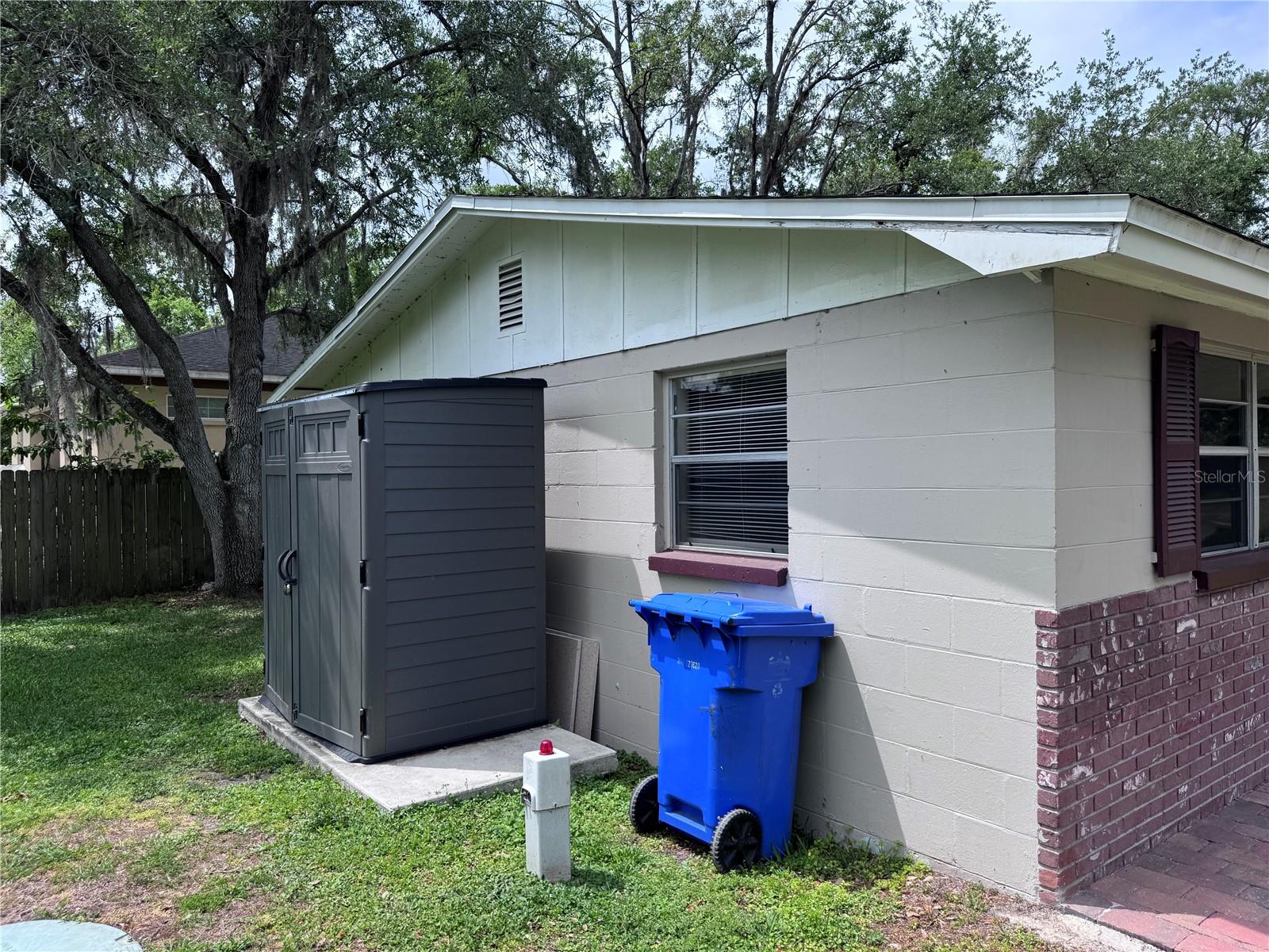 514 WINHAM ST, TAMPA, FL, 33619
