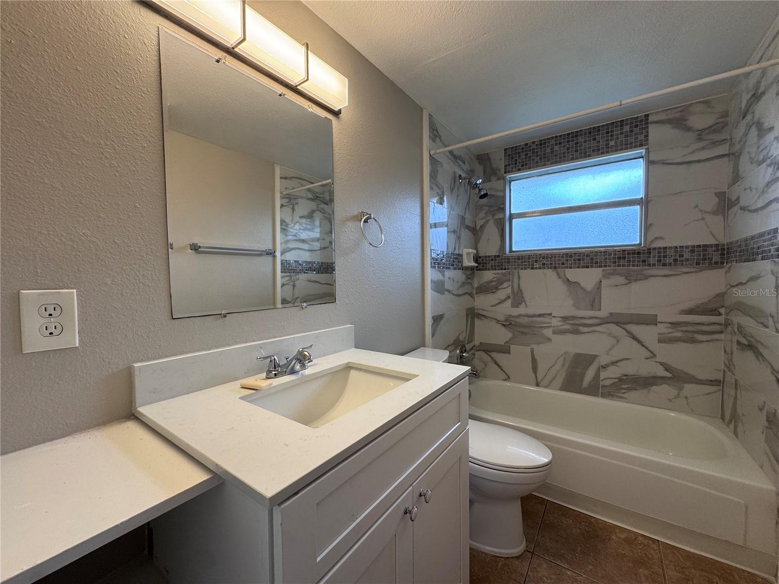 514 WINHAM ST, TAMPA, FL, 33619