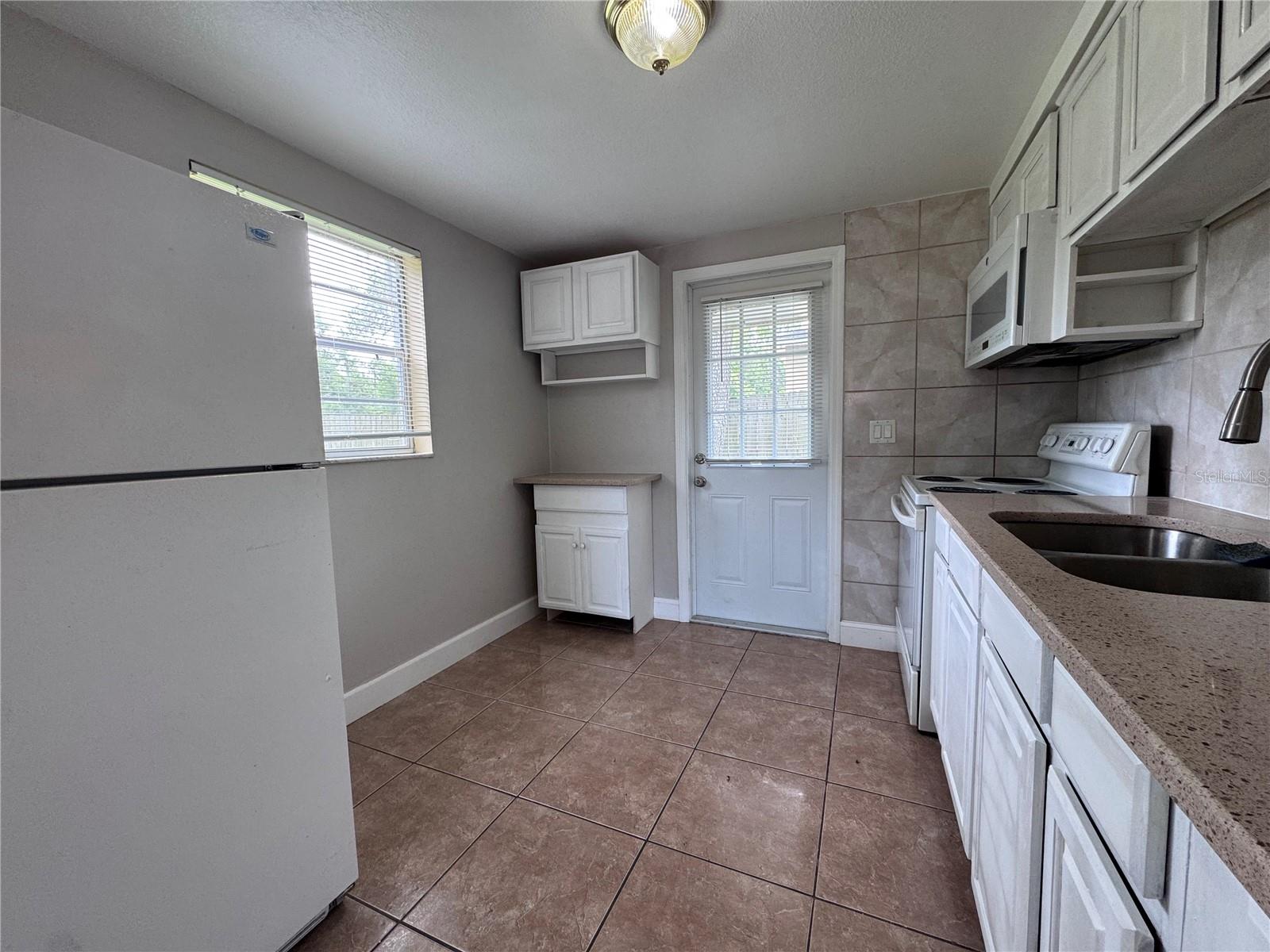 514 WINHAM ST, TAMPA, FL, 33619