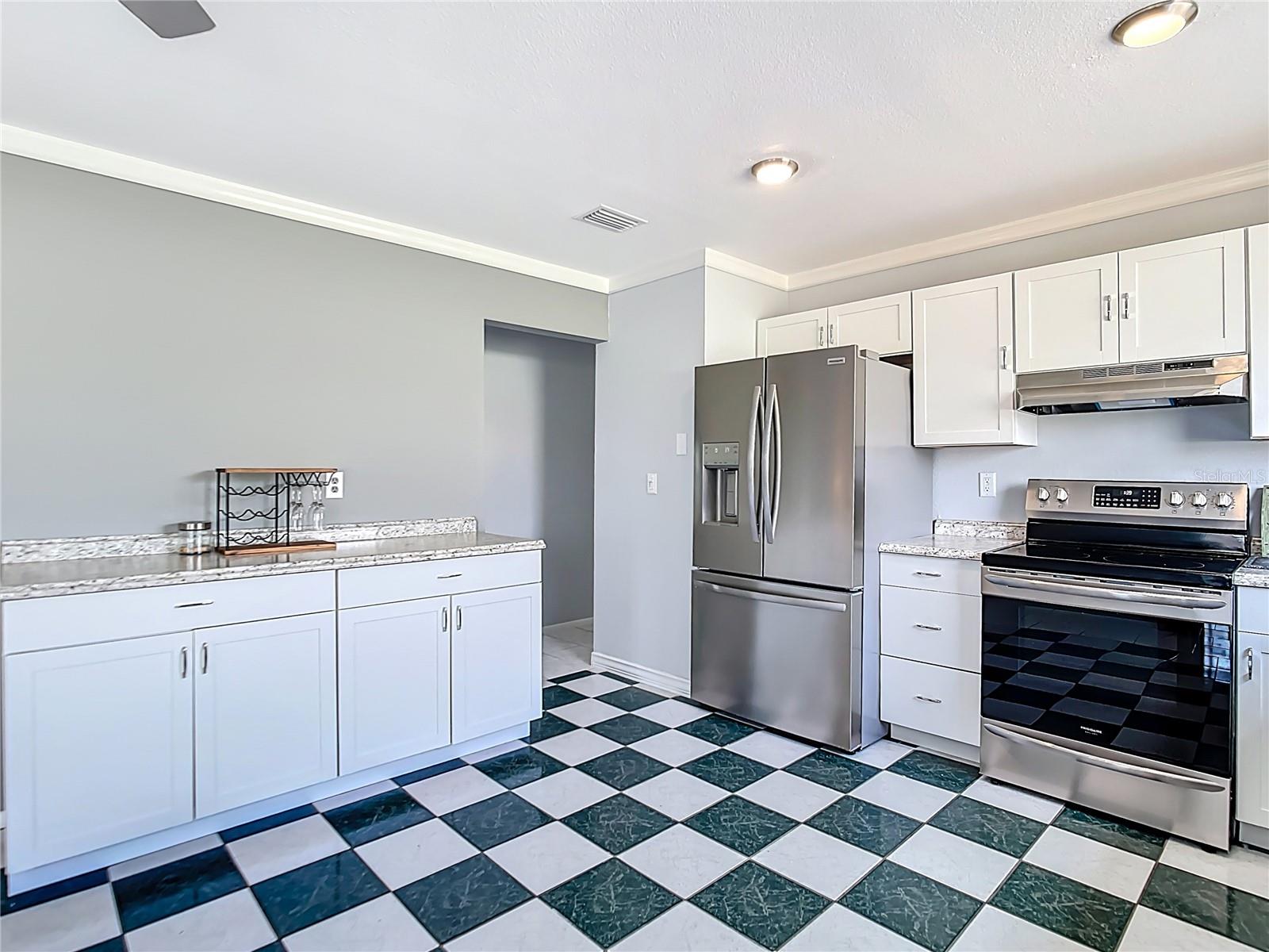 6786 CAROVEL AVE, NORTH PORT, FL, 34287
