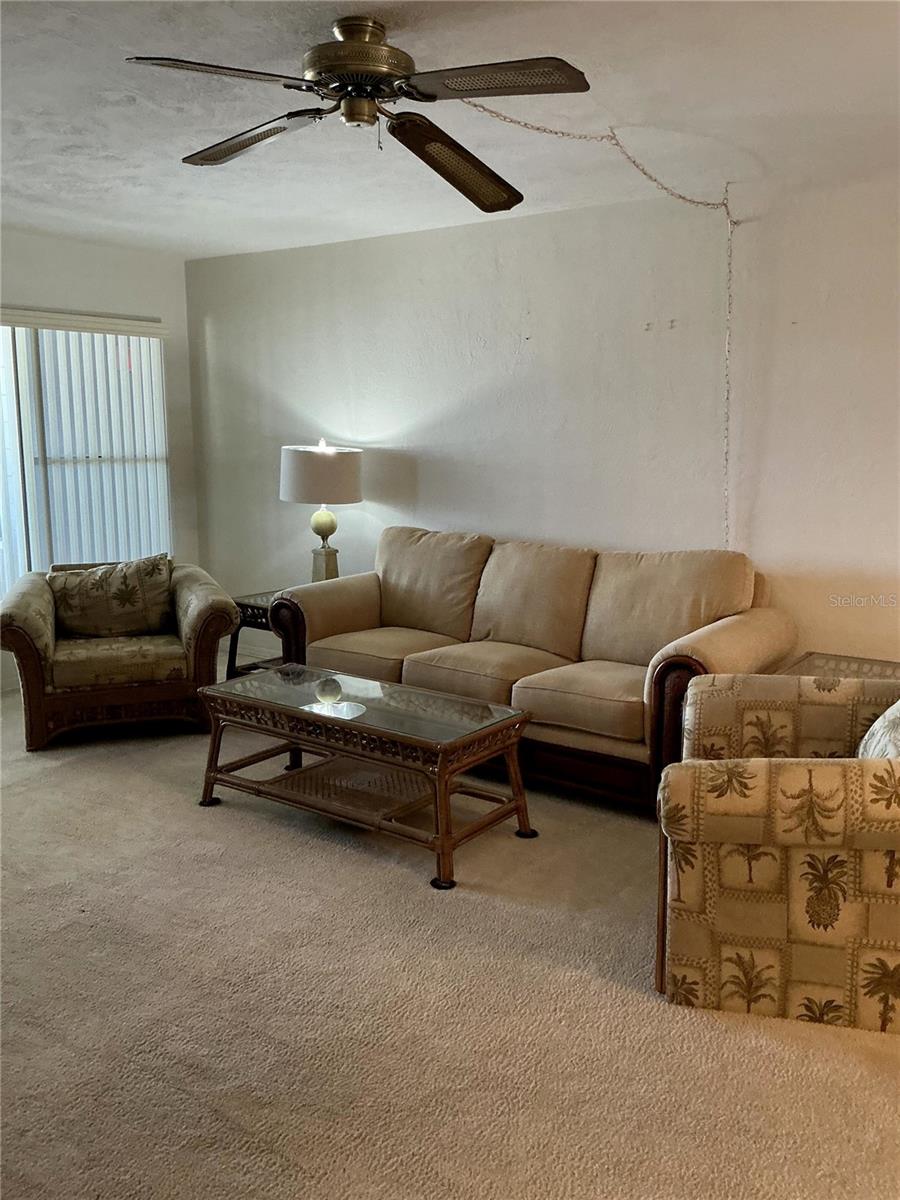 4300 58TH ST N #1913, KENNETH CITY, FL, 33709