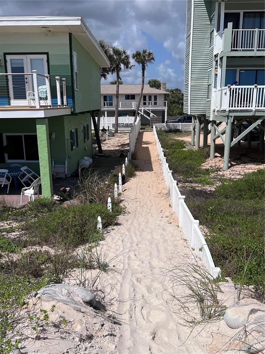 32 OCEANSIDE DR, PALM COAST, FL, 32137