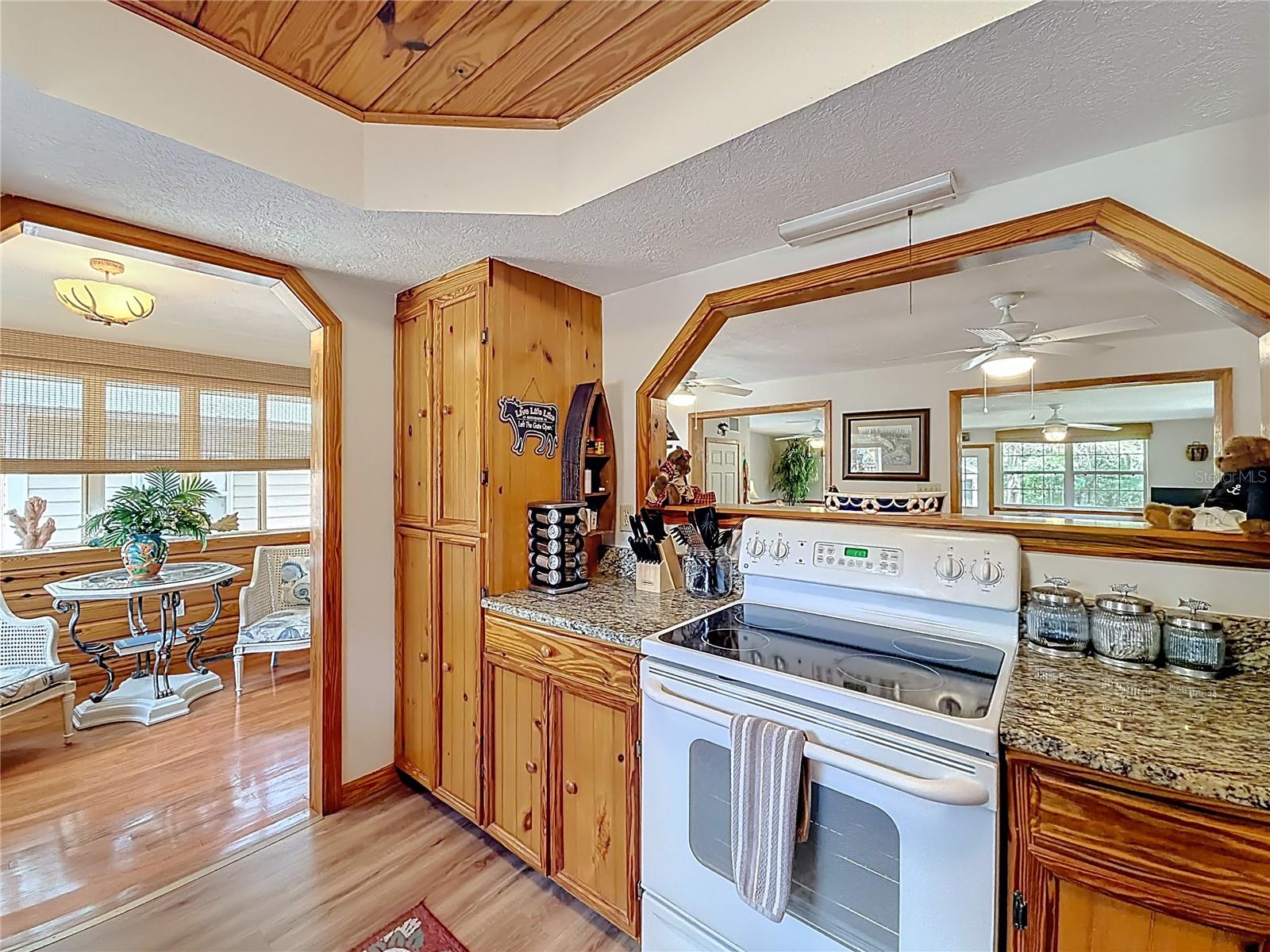 4129 E RIVERSIDE DR, DUNNELLON, FL, 34434