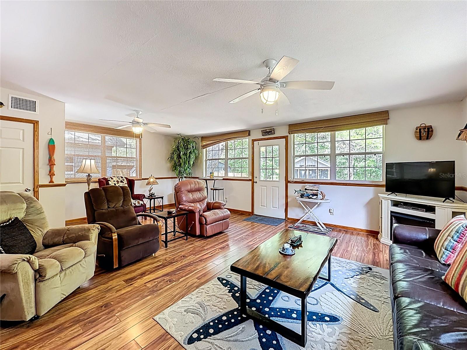 4129 E RIVERSIDE DR, DUNNELLON, FL, 34434