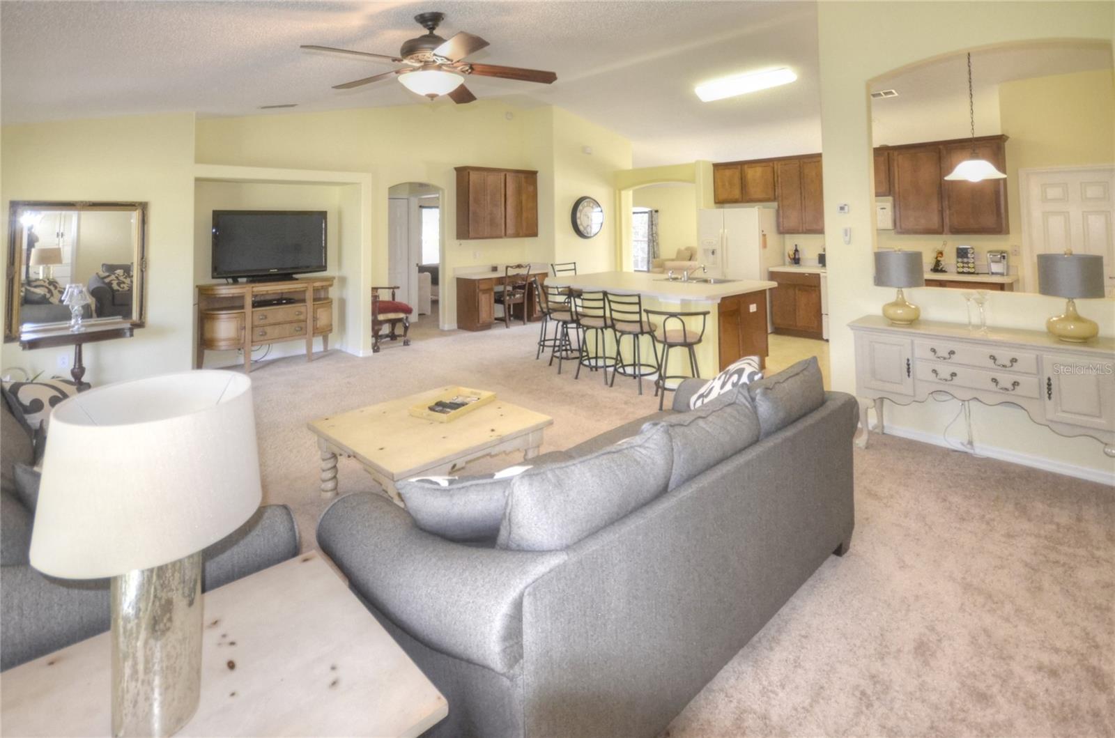 1923 TRAVELERS PALM DR, EDGEWATER, FL, 32141