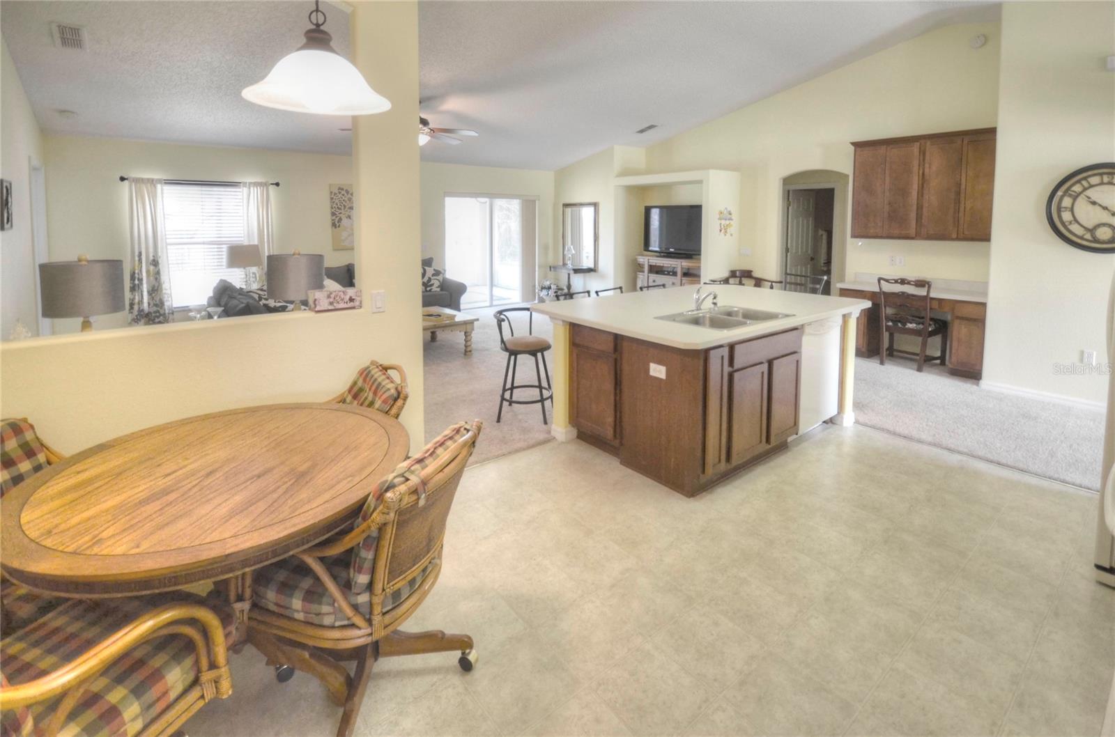 1923 TRAVELERS PALM DR, EDGEWATER, FL, 32141