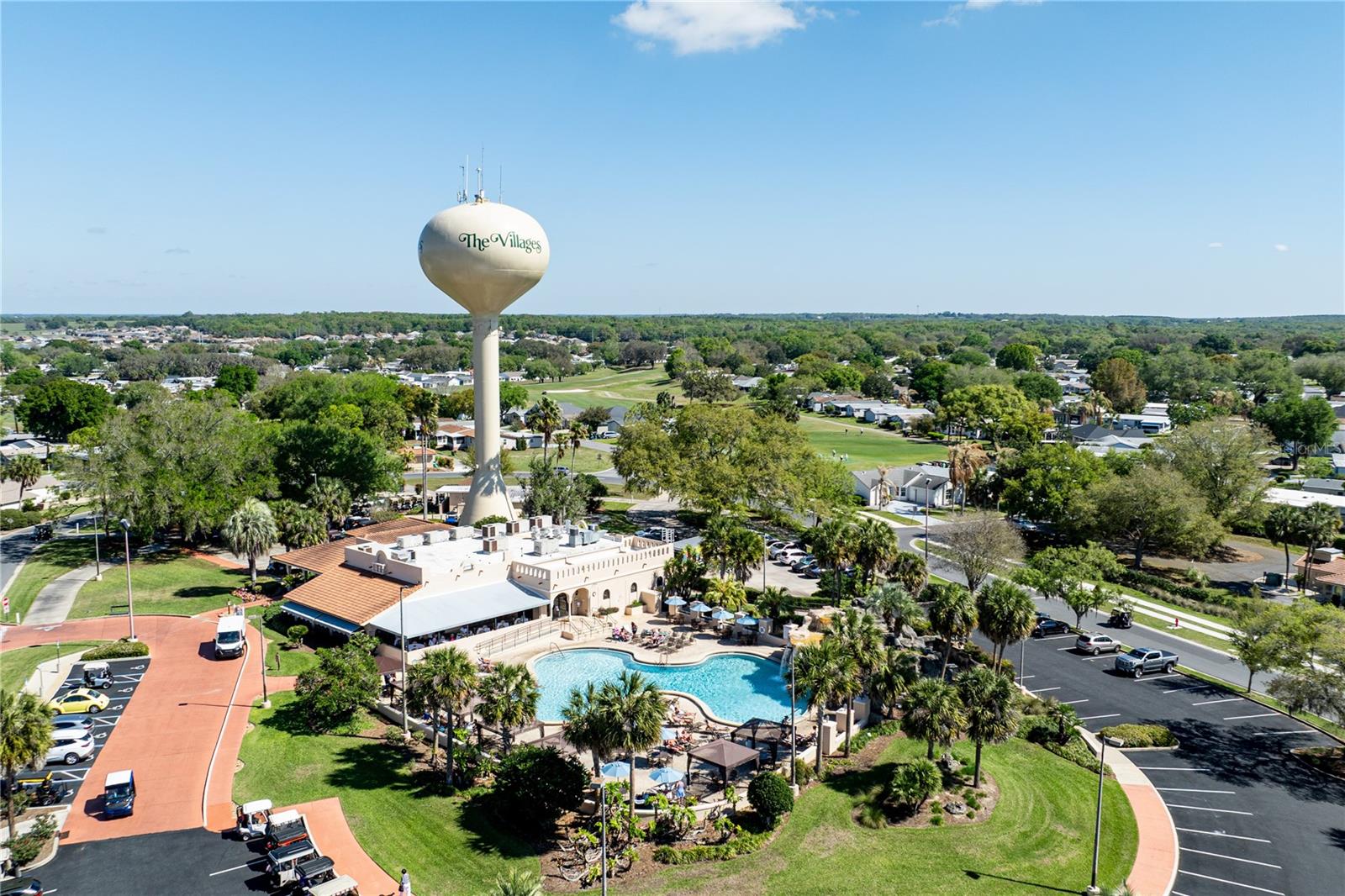 717 TANGERINE DR, LADY LAKE, FL, 32159