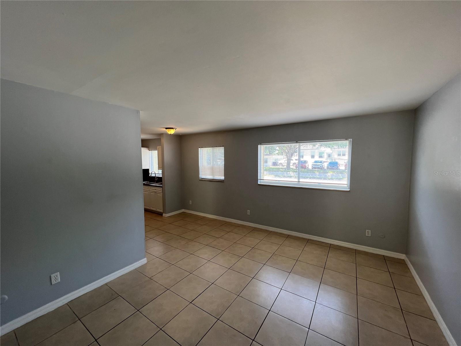 3206 W AZEELE ST #100, TAMPA, FL, 33609