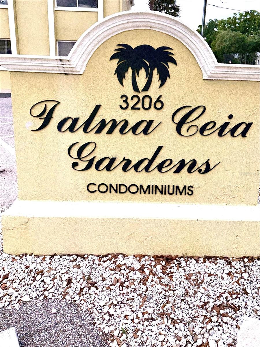 3206 W AZEELE ST #100, TAMPA, FL, 33609