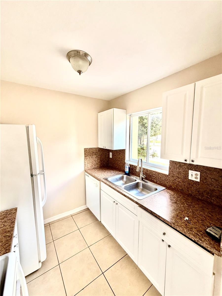 3206 W AZEELE ST #100, TAMPA, FL, 33609