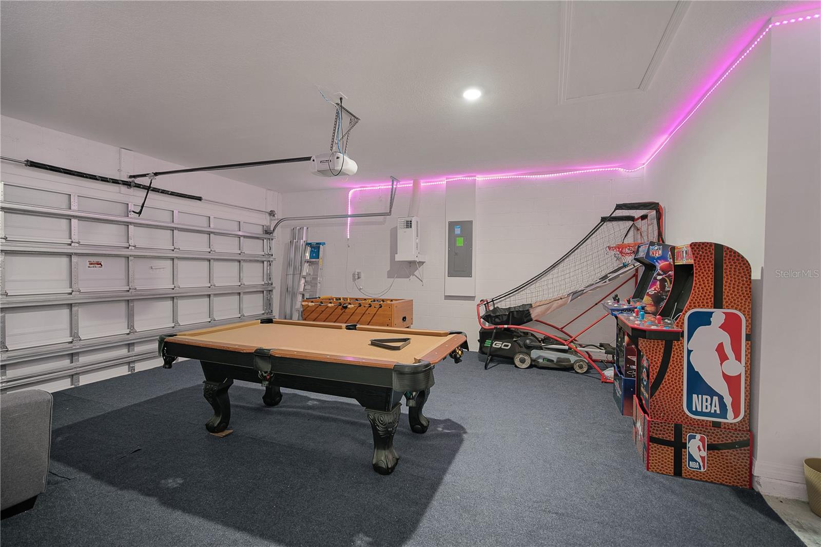 418 FLEMING ST, SEBASTIAN, FL, 32958