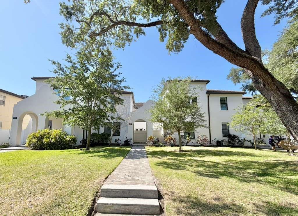 4606 W FIG ST #2, TAMPA, FL, 33609