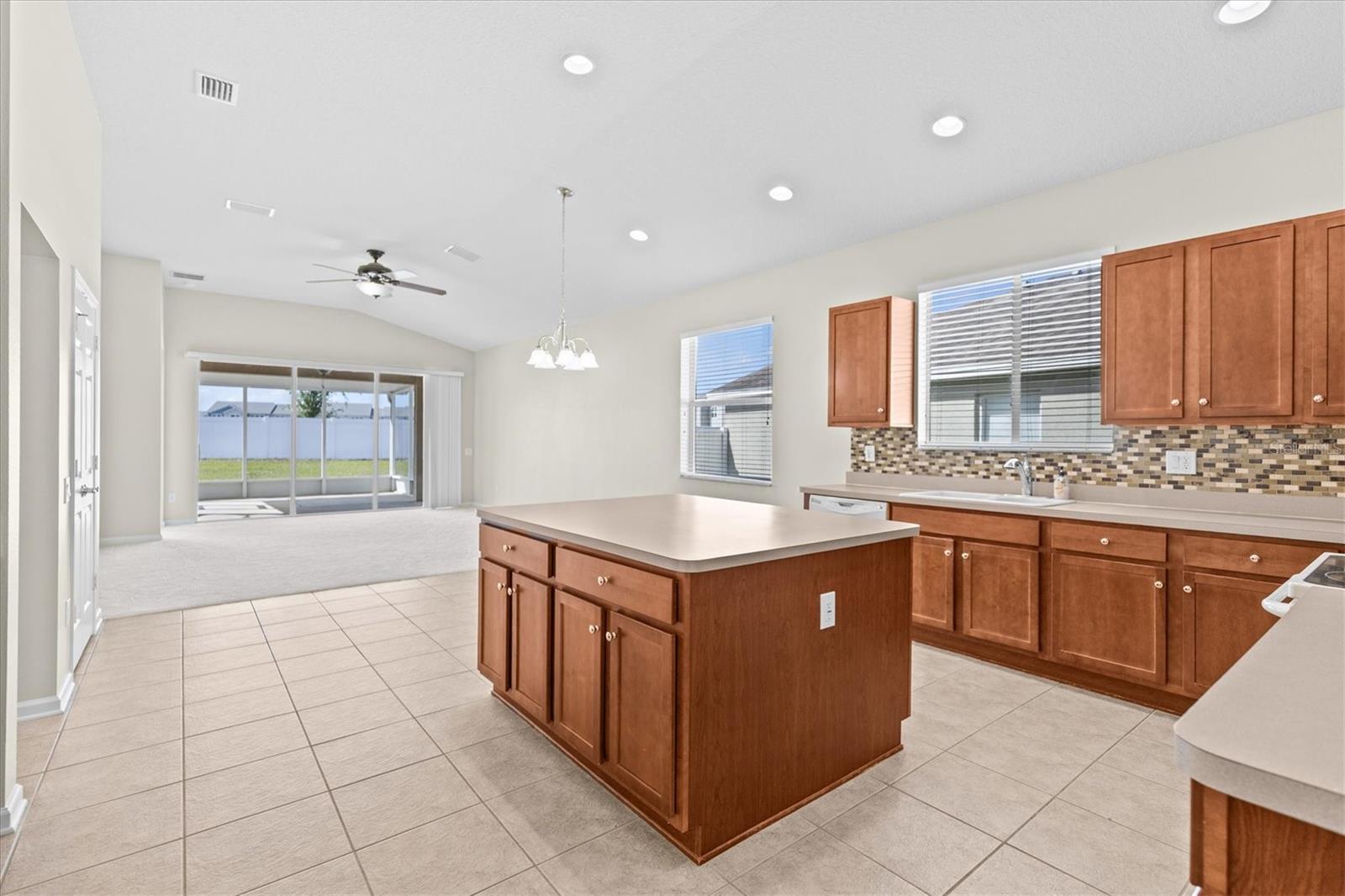 601 NODDING SHADE DR, BROOKSVILLE, FL, 34604