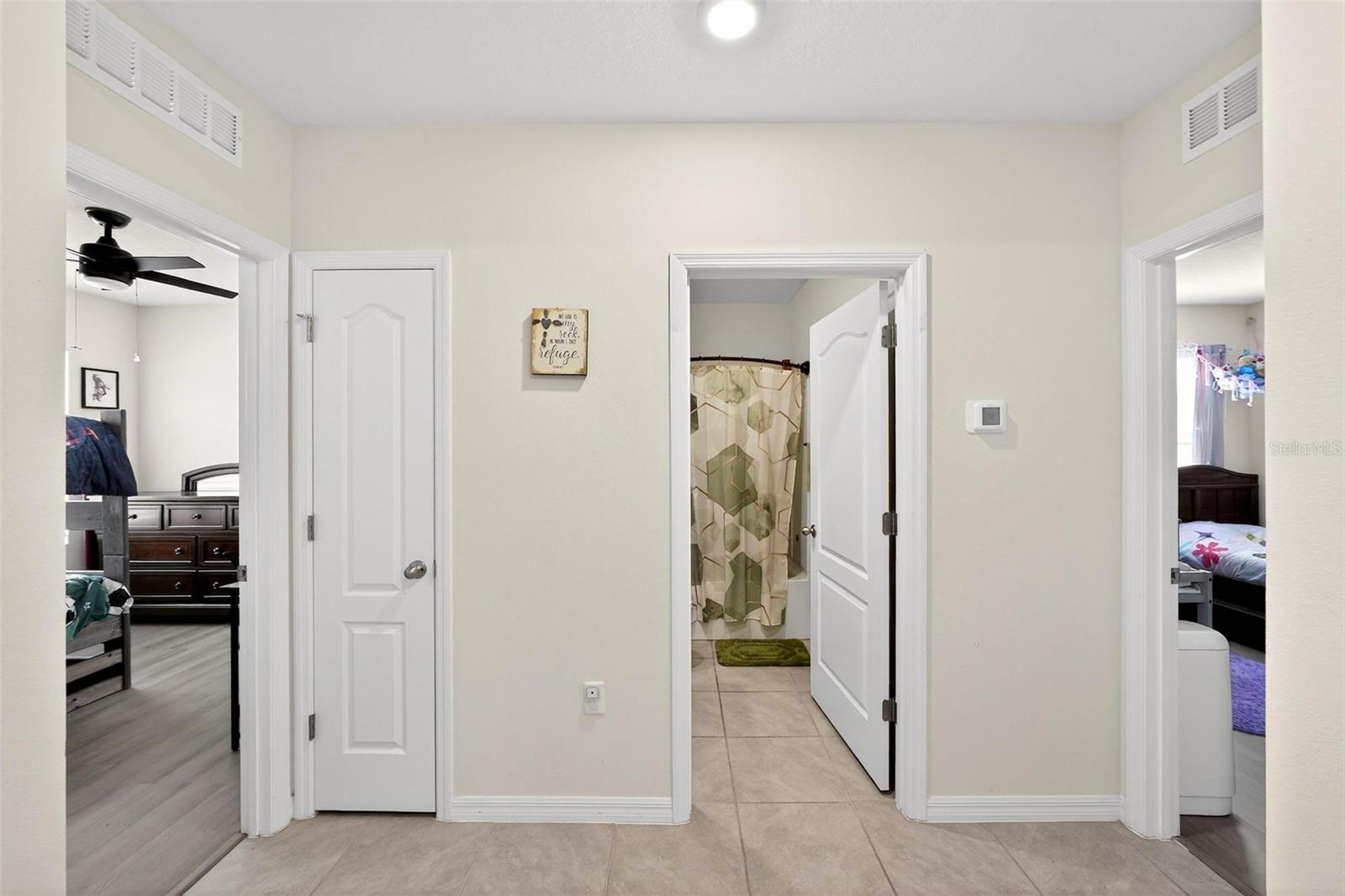 3007 STATEN DR, DELTONA, FL, 32738