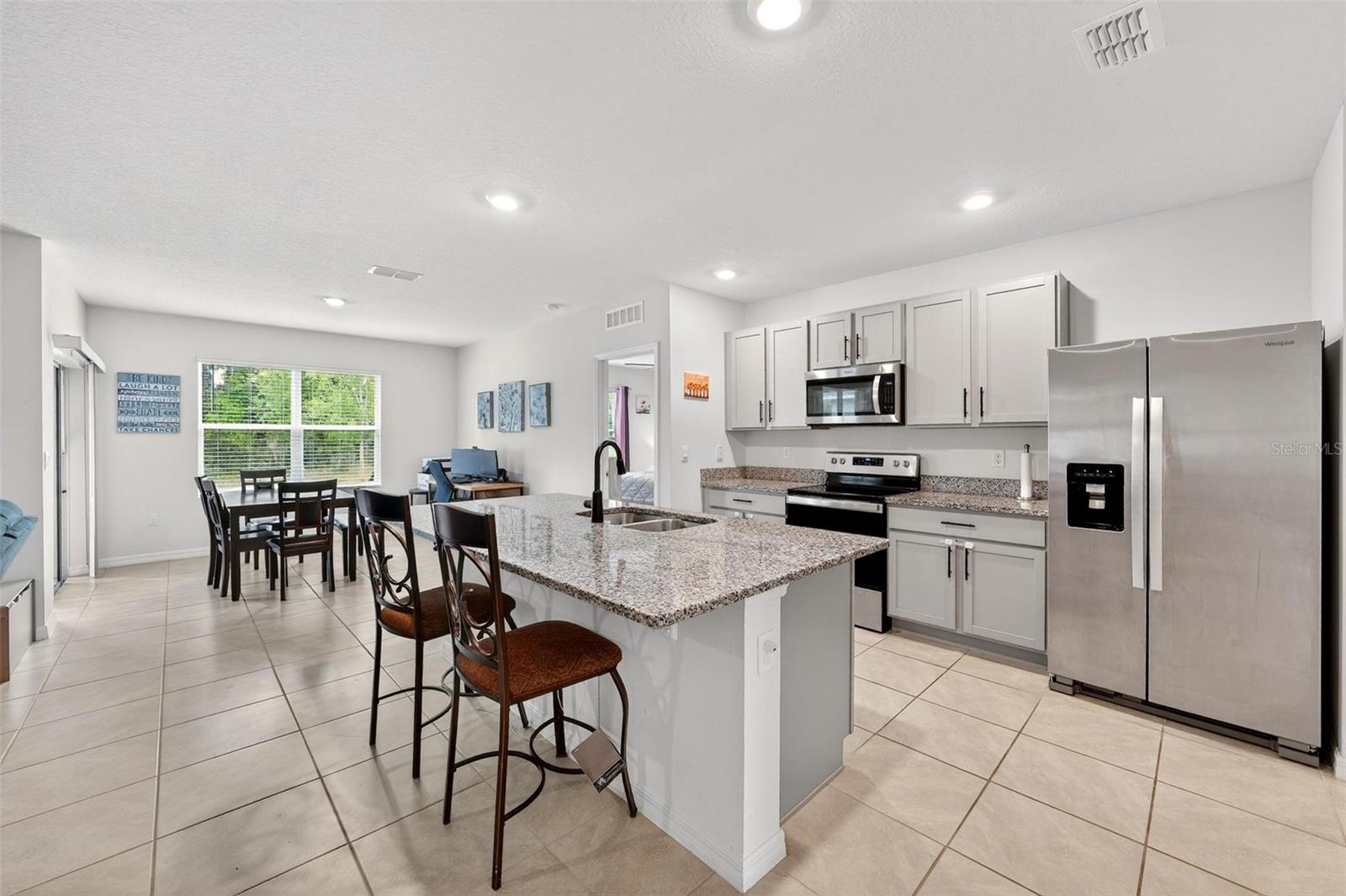 3007 STATEN DR, DELTONA, FL, 32738